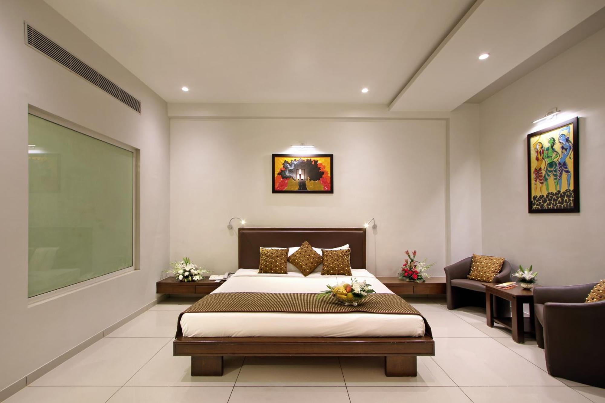 ואדודרה Prakruti Resort מראה חיצוני תמונה