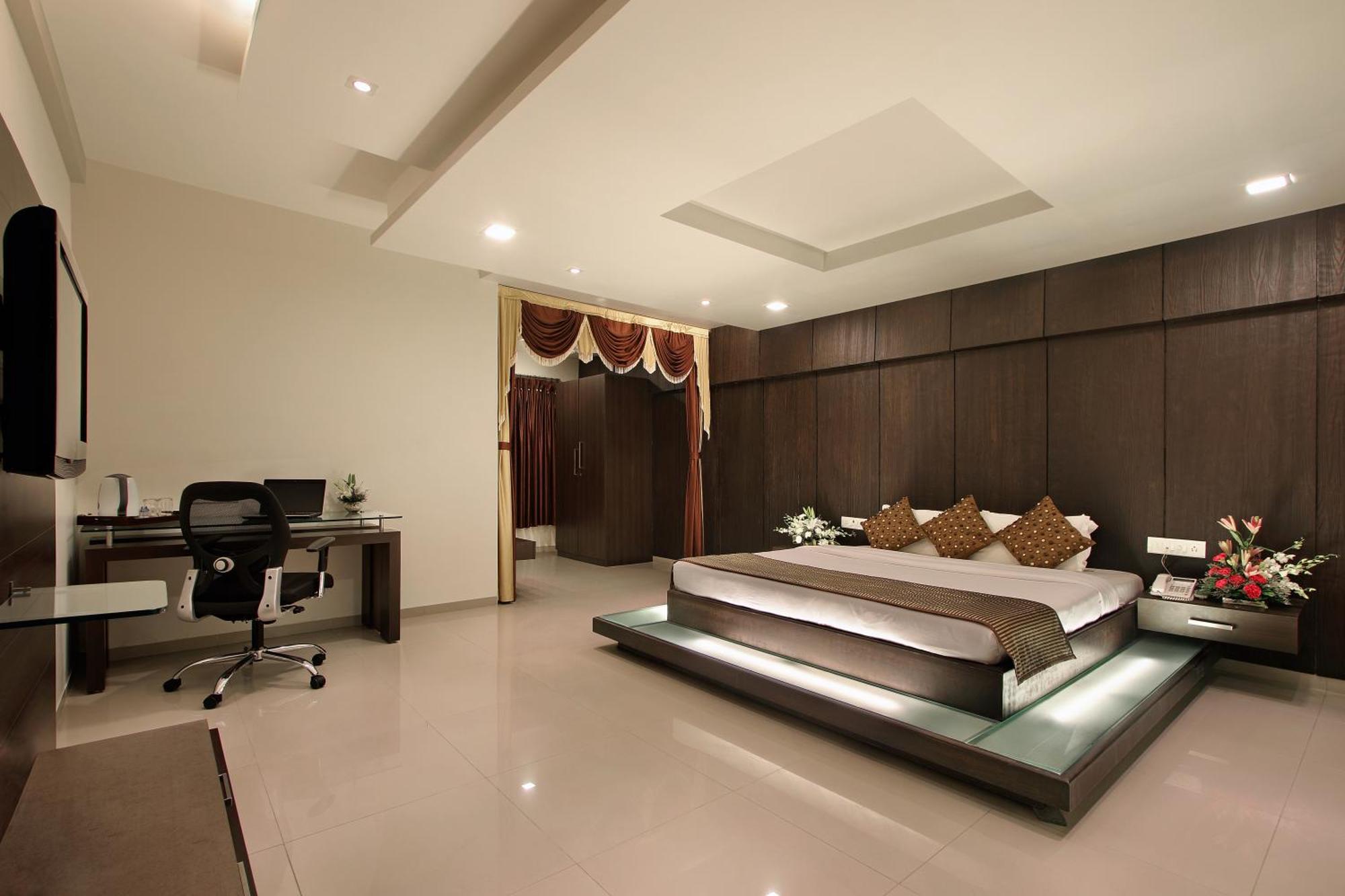 ואדודרה Prakruti Resort מראה חיצוני תמונה