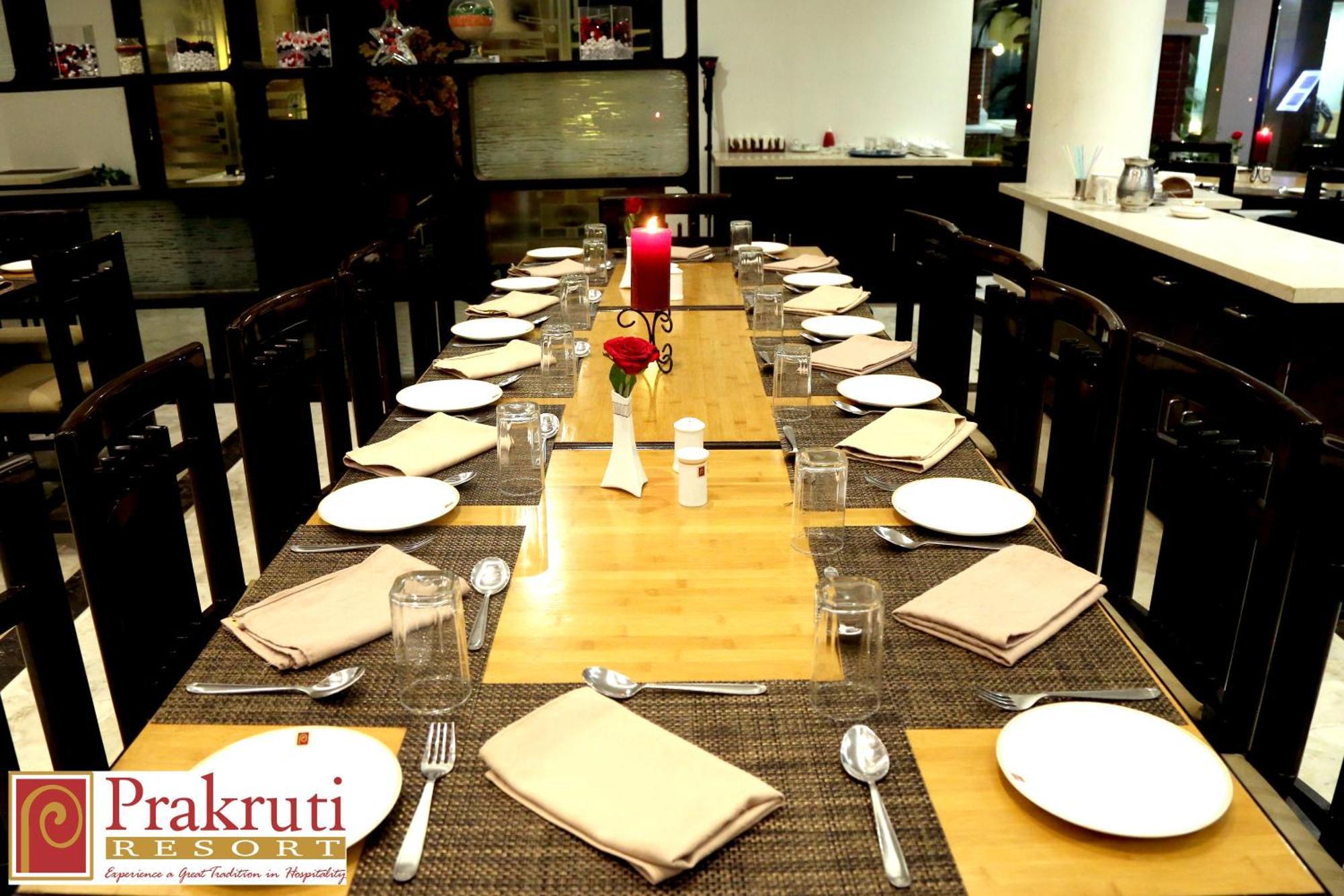 ואדודרה Prakruti Resort מראה חיצוני תמונה